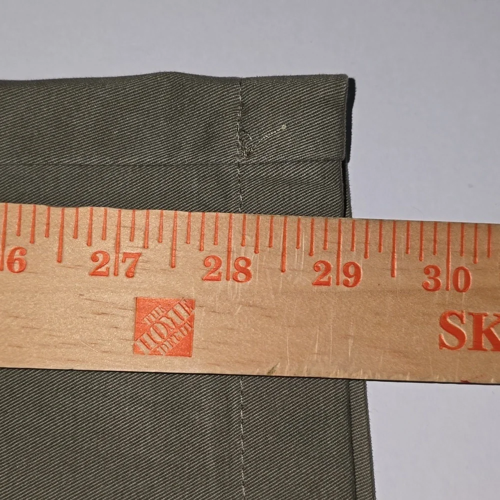 Magellan Outdoors Flat Front Olive Green Mens Size 42
